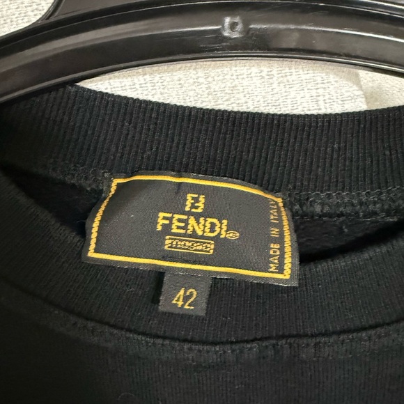 Authentic Fendi Black Crewneck Top - Picture 5 of 6